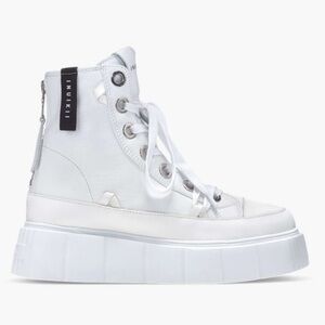 Free People NWT INUIKII Matilda White Leather High Top Sneaker LOVE❤️